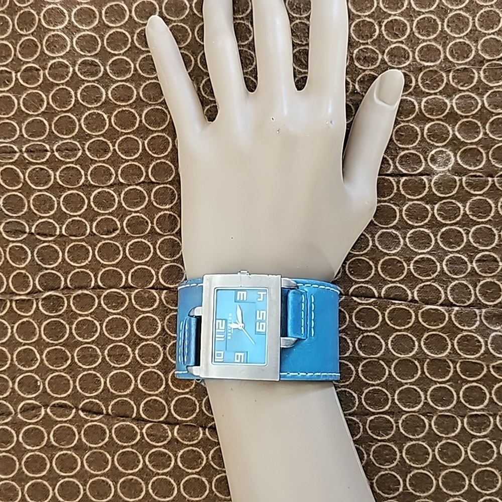 Kenneth Cole Reaction Watch